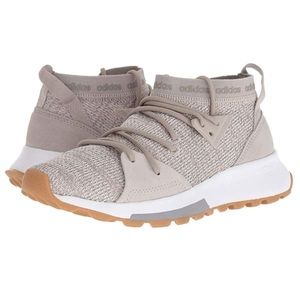 Adidas | Cloudfoam Quesa Running Sneakers | 6.5